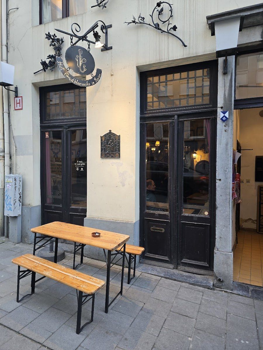 La Fleur en Papier Dore, Brussels