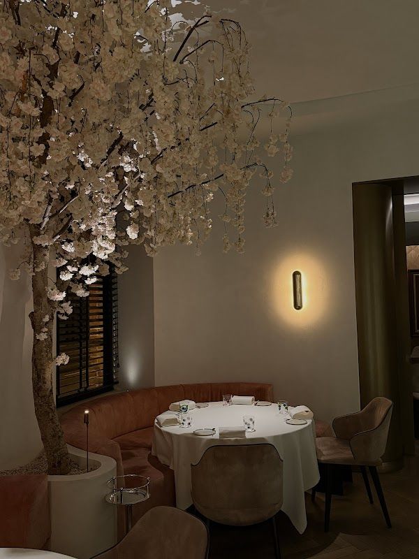 Comme Chez Soi Bar