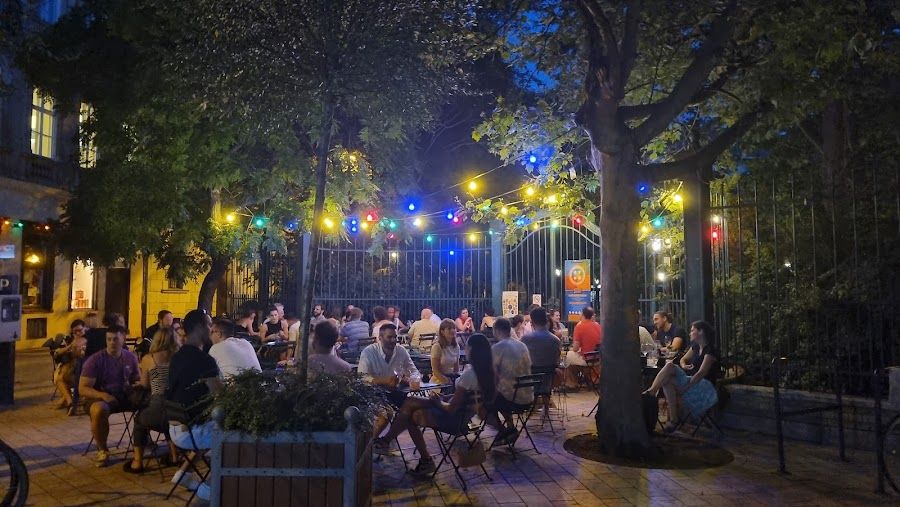 Csendes Letterem Bar, Budapest