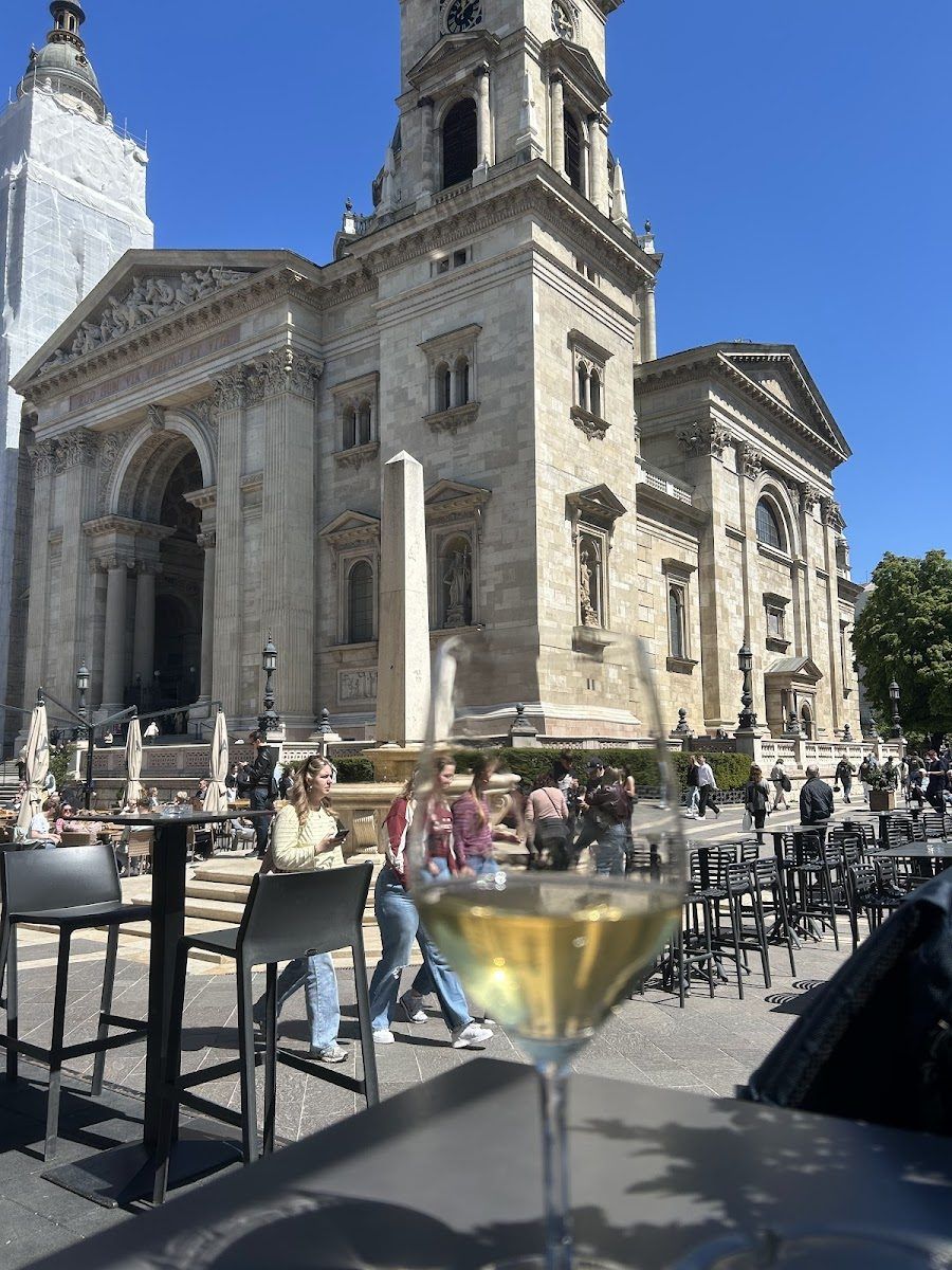 Divinatio Wine Bar, Budapest