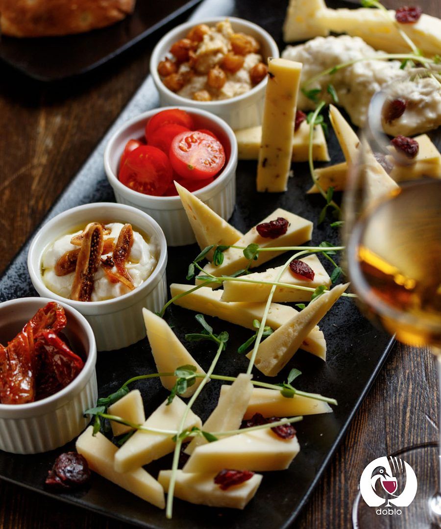 Doblo Wine &amp; Bar, Budapest
