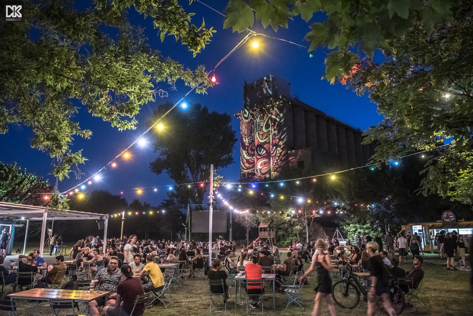Durer Kert concert venue and garden bar, Obol utca, Budapest