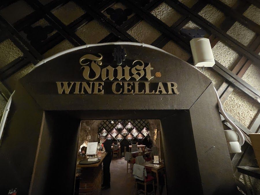 Faust Wine Cellar, Budapest