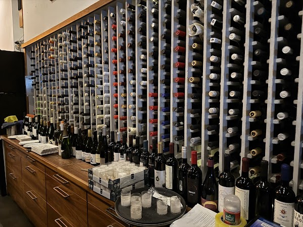 Kadarka Wine Bar in Budapest