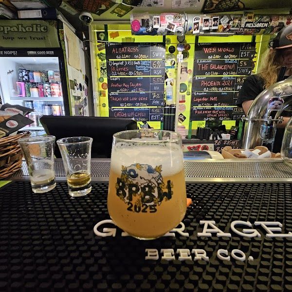 Kandallo Pub