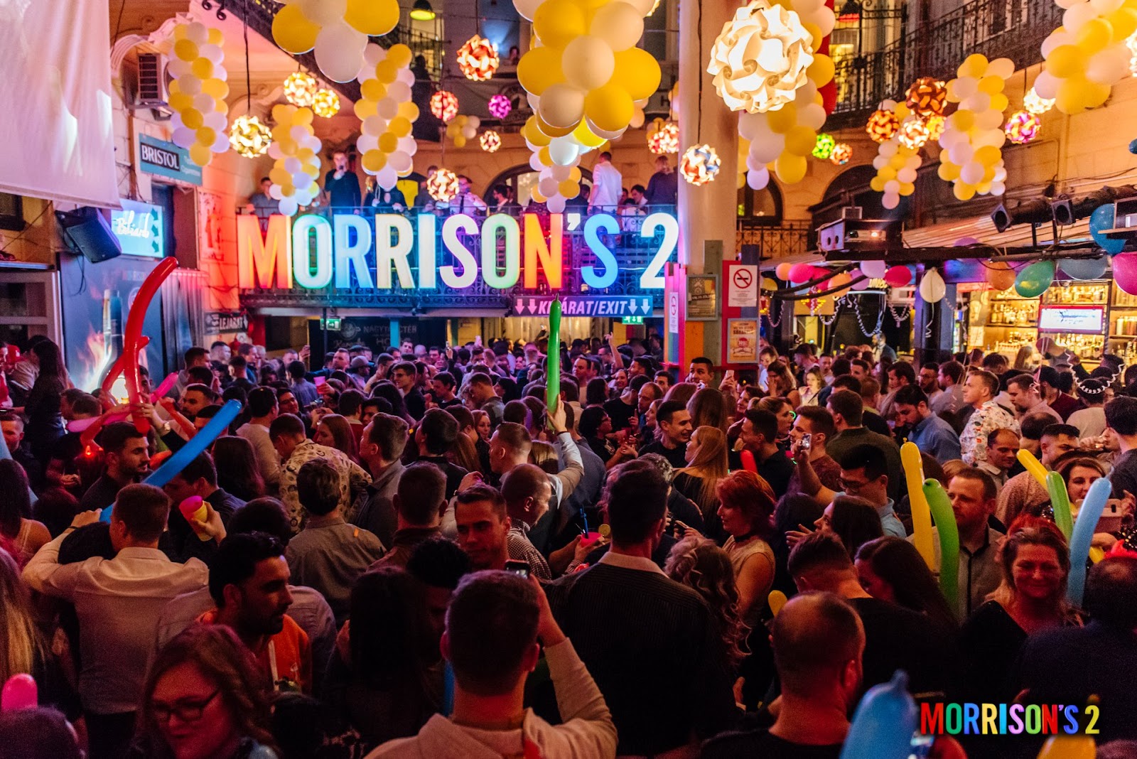 Morrison's 2 club interior with screens, Szent Istvan korut, Budapest