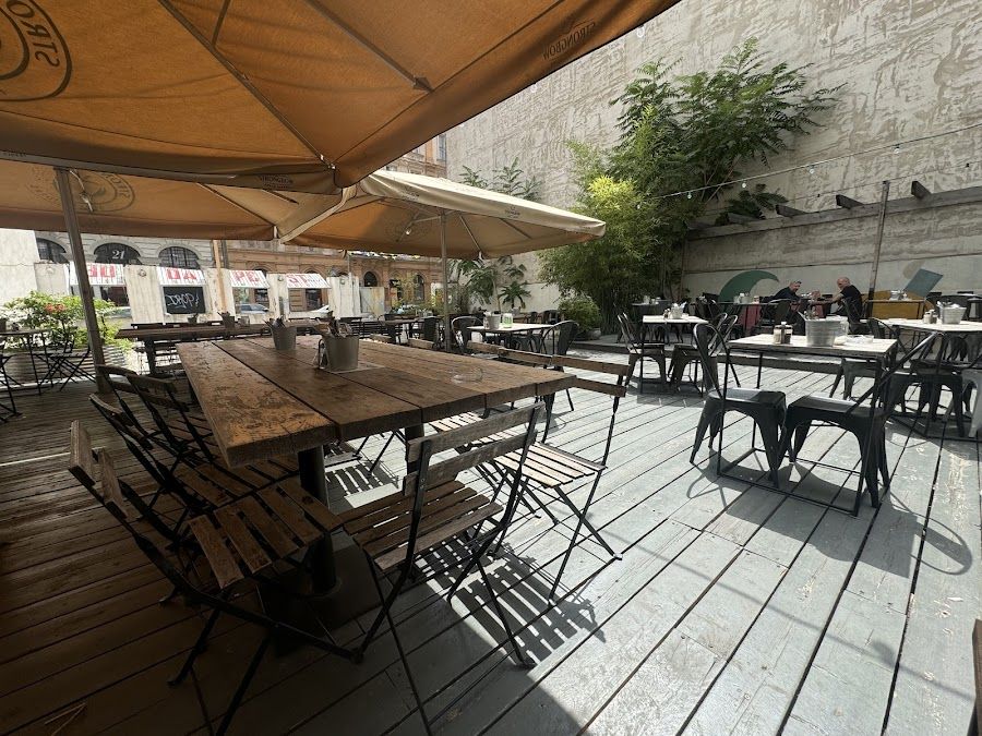 Most Bistro, Budapest