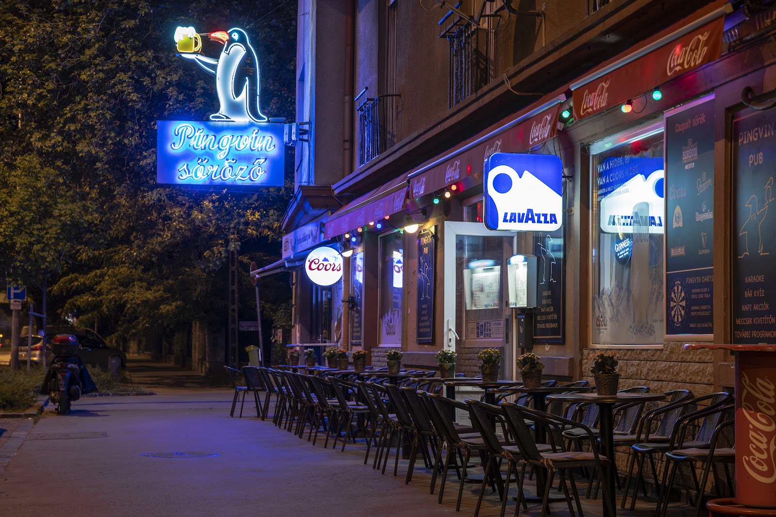Pingvin Pub, Budapest