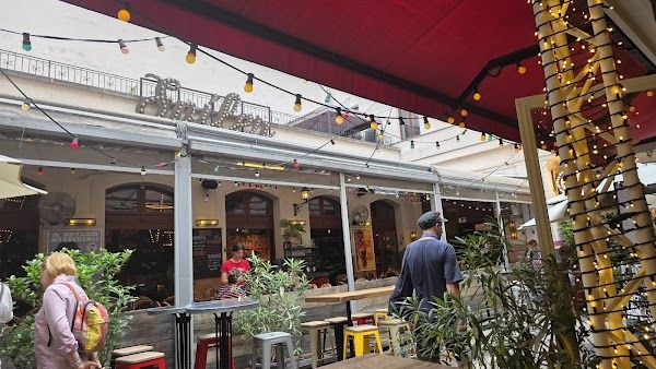 Boutiq' Bar
