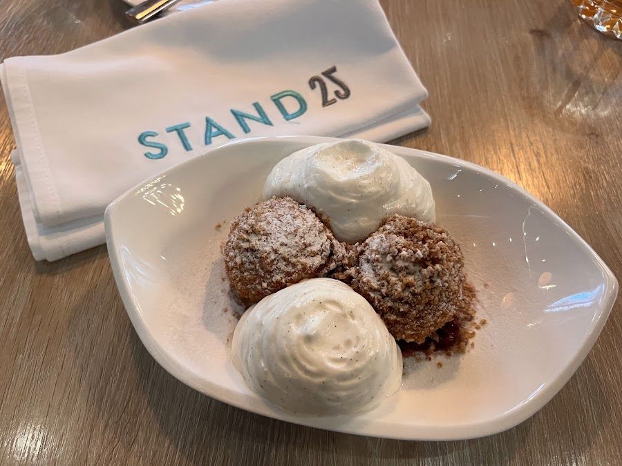 Stand25 Bar, Budapest