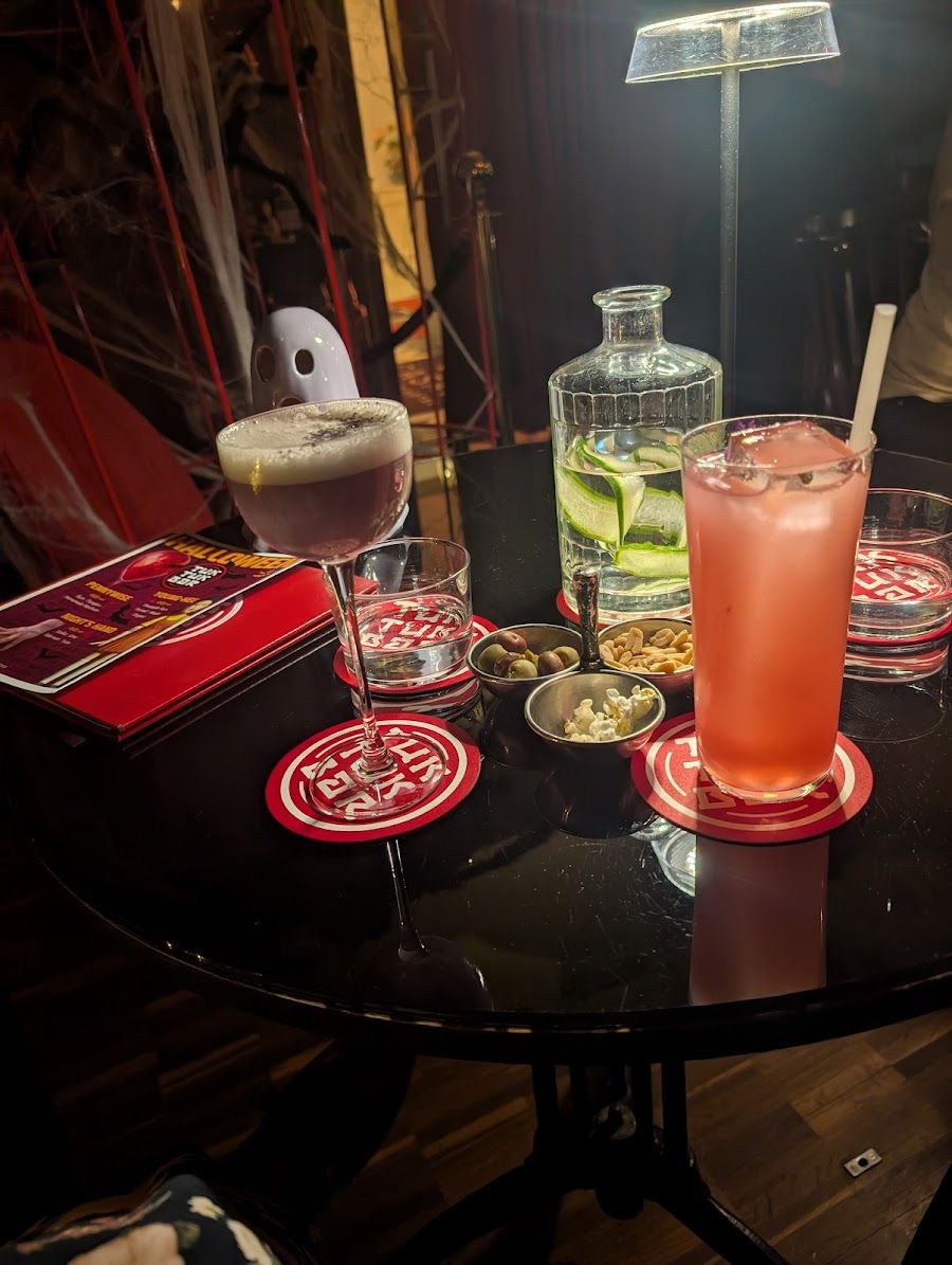 Tuk Tuk Bar, Budapest