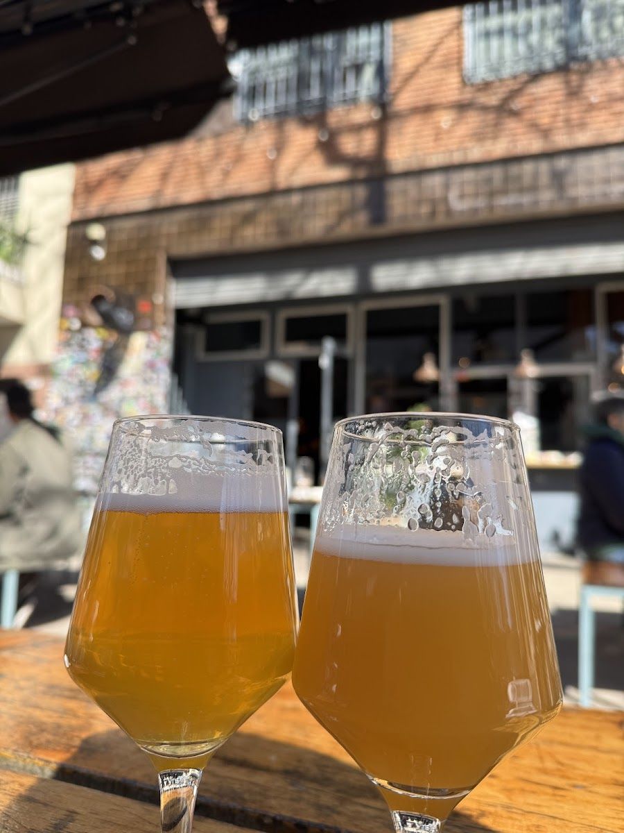 Strange Brewing Co Tap Room, Buenos Aires