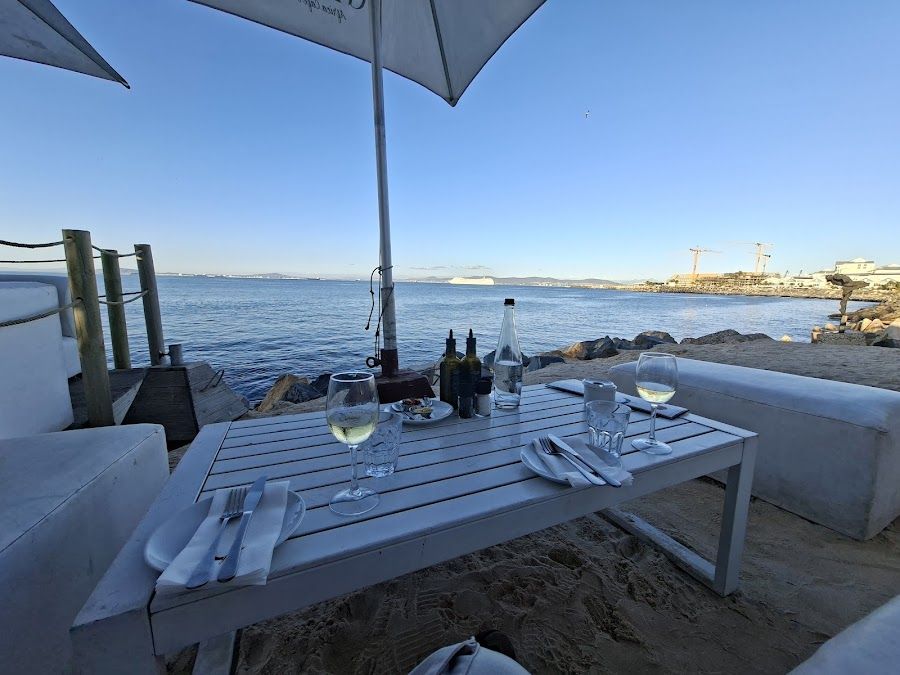 Grand Cafe &amp; Beach Camps Bay, Cape Town