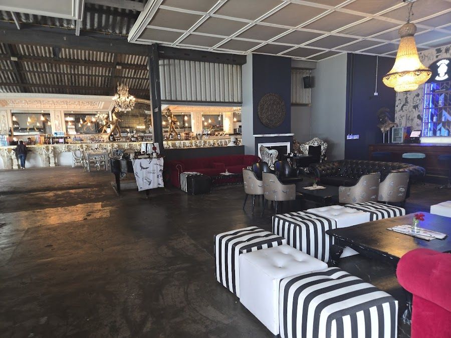 Grand Cafe &amp; Beach Camps Bay, Cape Town