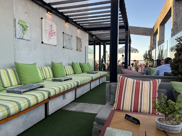 Leopard Bar at Twelve Apostles