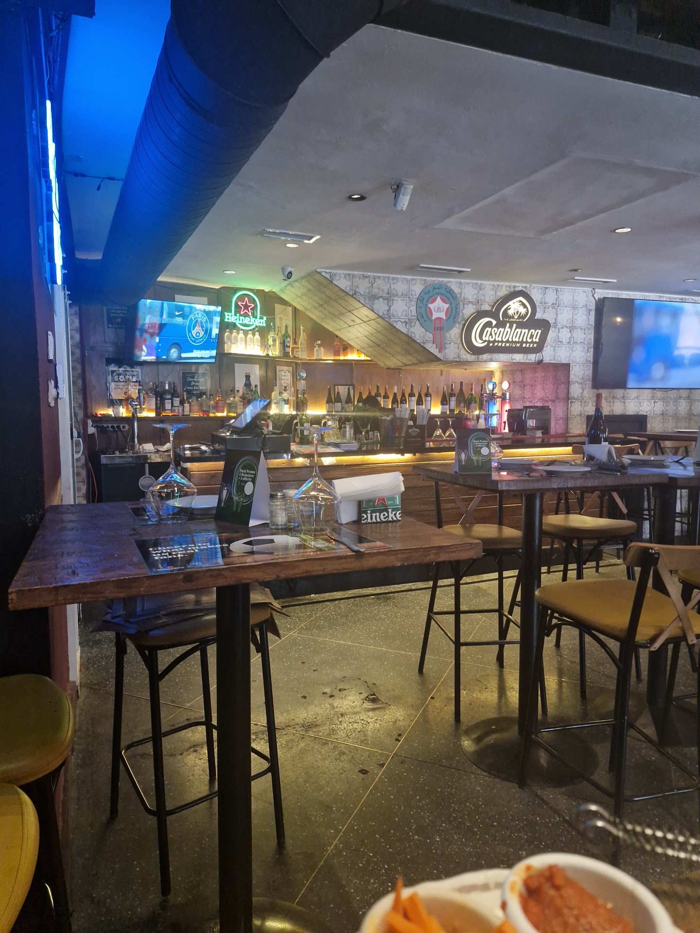 Le Pépère, Casablanca