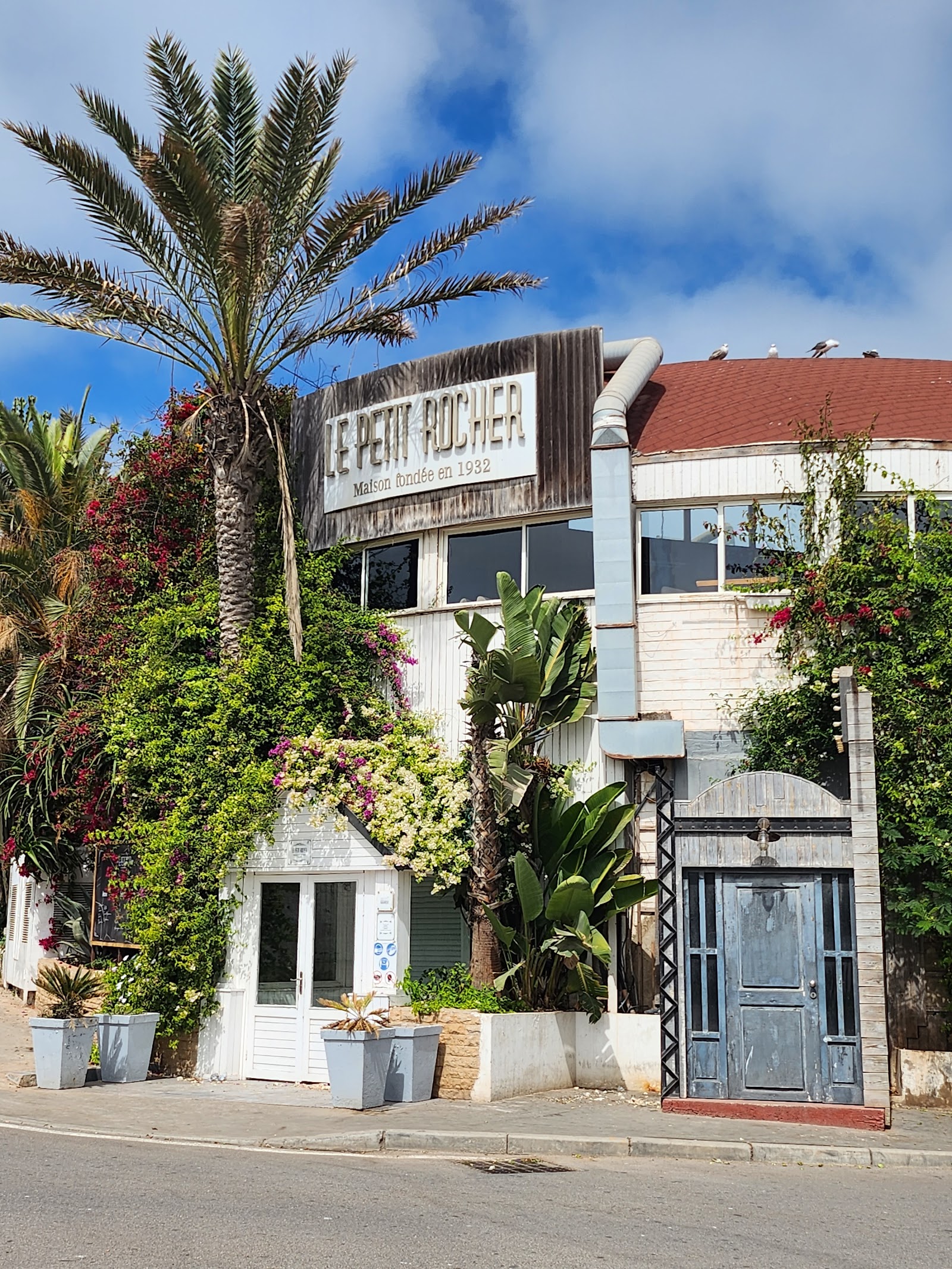 Le Petit Rocher, Casablanca