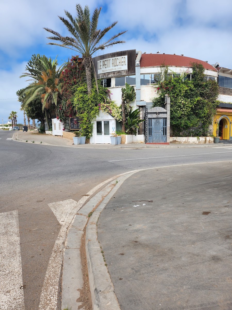 Le Petit Rocher, Casablanca