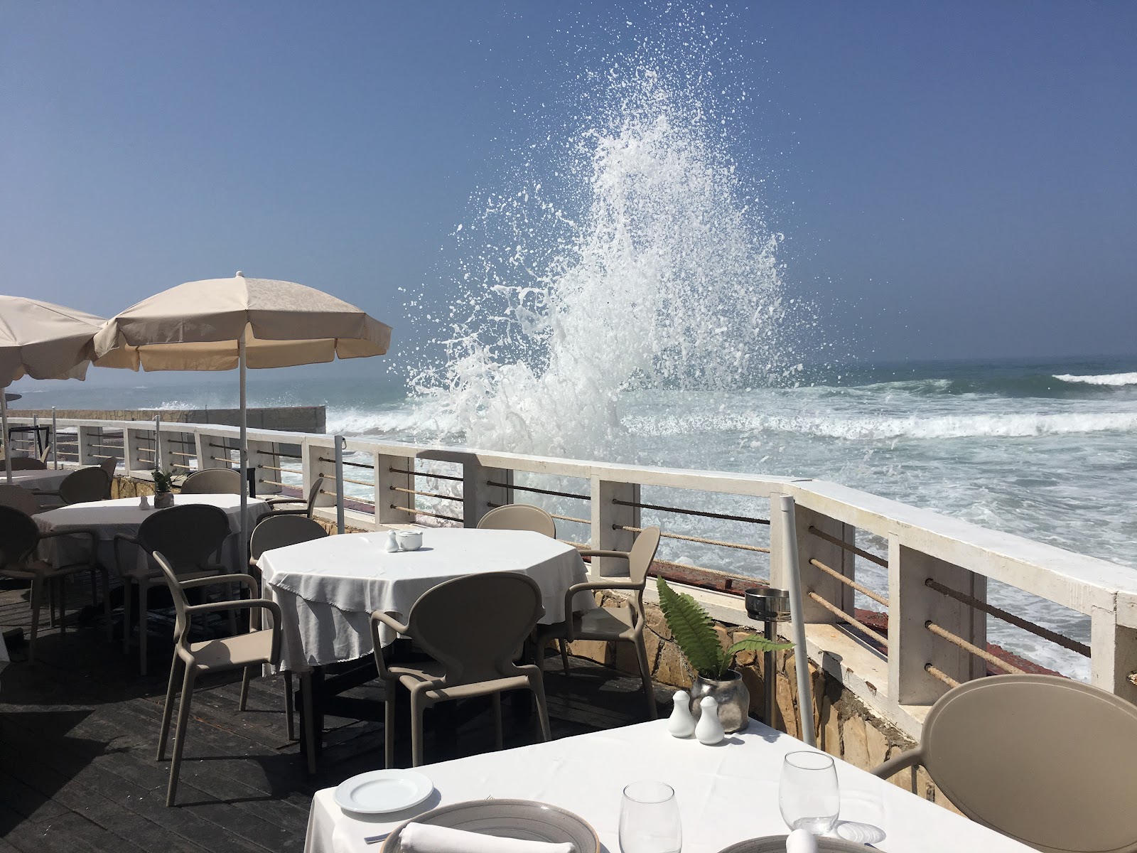 Le Pilotis, Casablanca