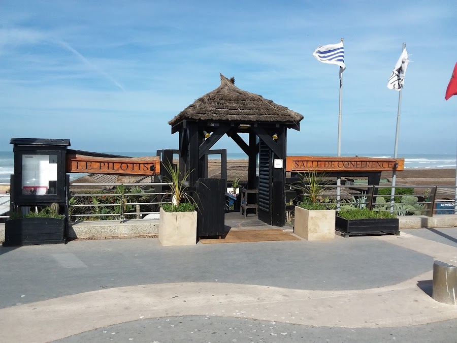 Le Pilotis, Casablanca