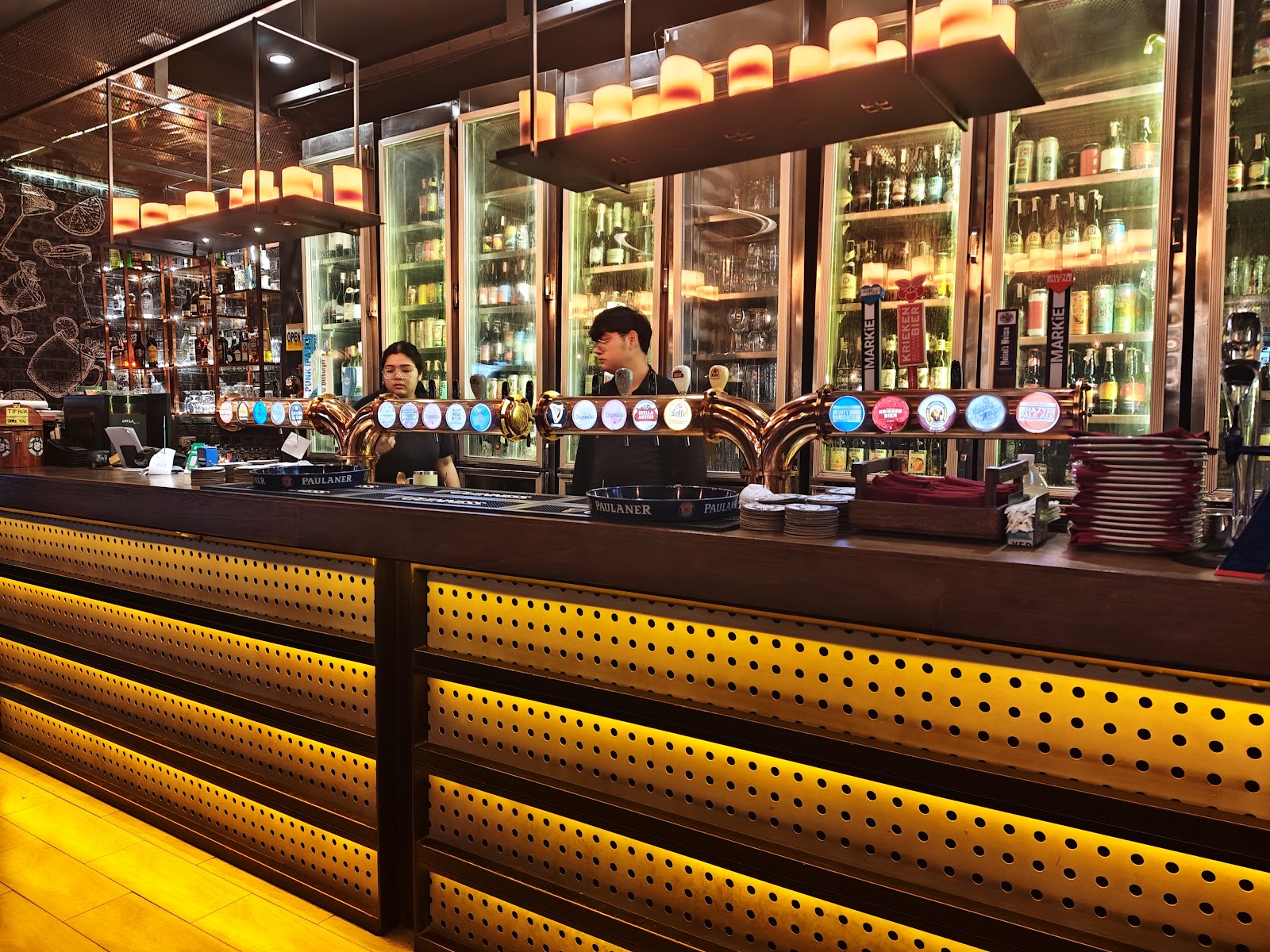 Beer Republic Chiang Mai bar interior