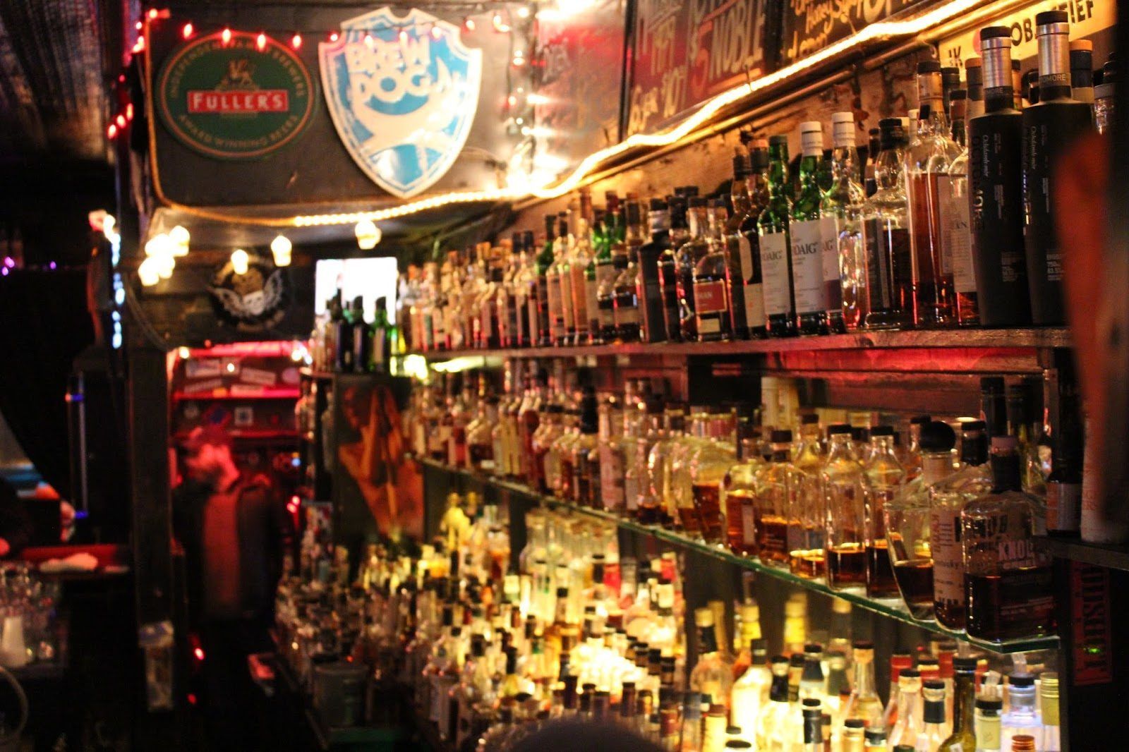 Delilah's bar interior