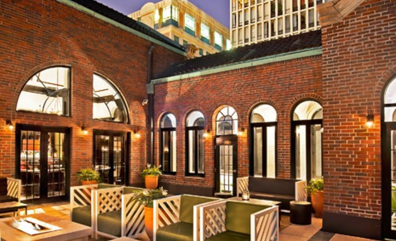 Drumbar in Chicago