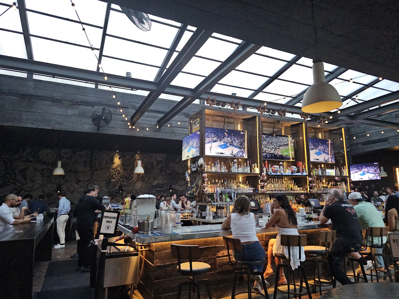 Federales, Chicago