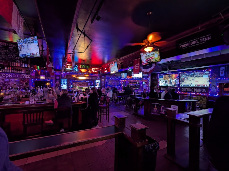 Sluggers World Class Sports Bar, Chicago