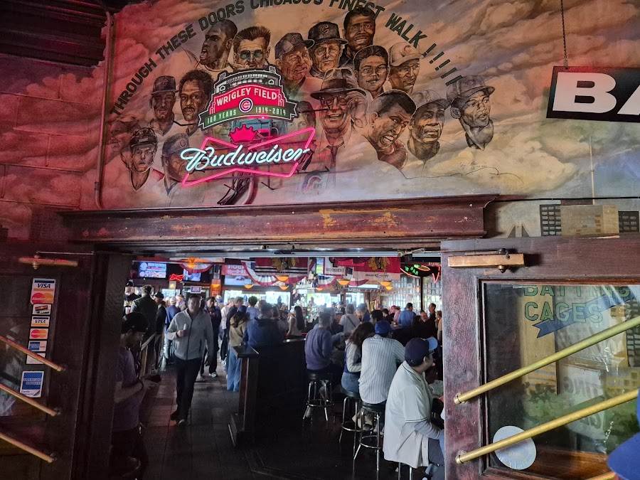 Sluggers World Class Sports Bar, Chicago
