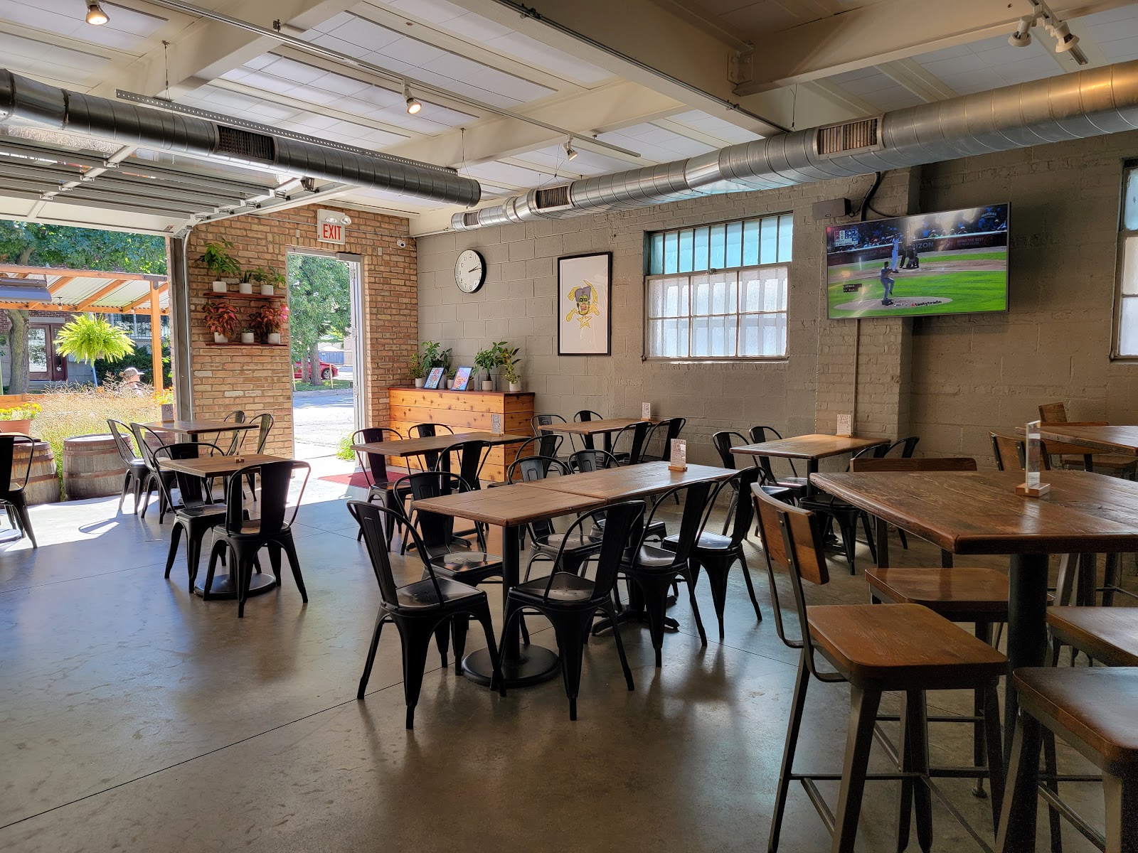Spiteful Brewing taproom on Balmoral Avenue in Bowmanville, Chicago