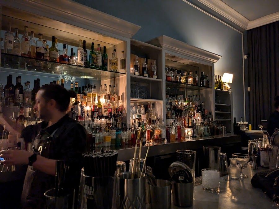 The Violet Hour, Chicago