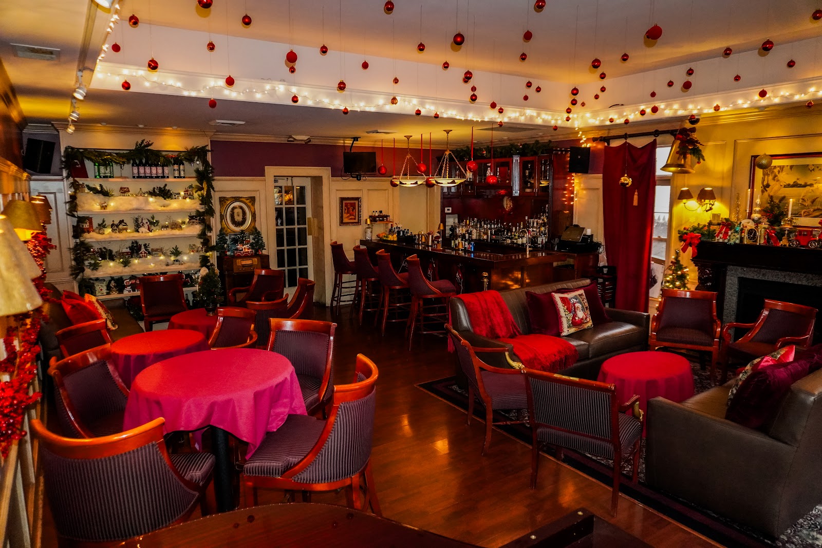 The Velvet Tango Room Cleveland bar interior