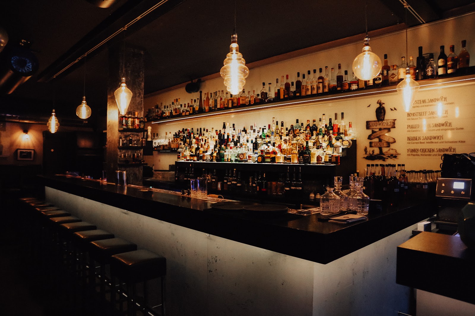 Little Link Cologne bar interior