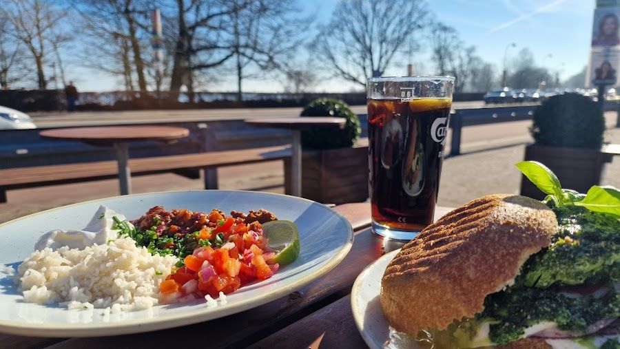 Cafe Jorden Rundt, Copenhagen
