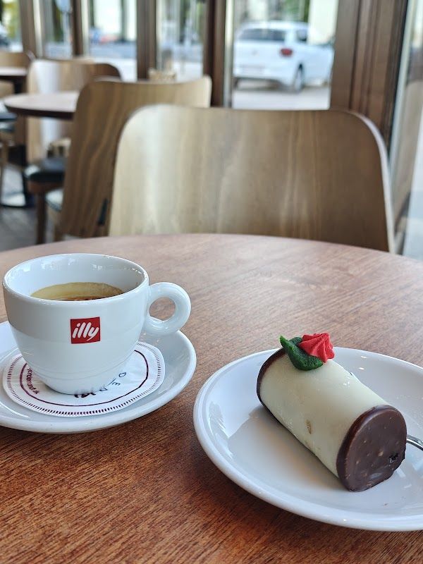 Paludan Bog & Cafe