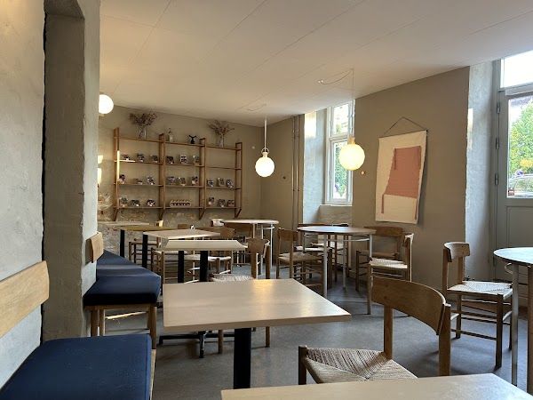 Paludan Bog & Cafe