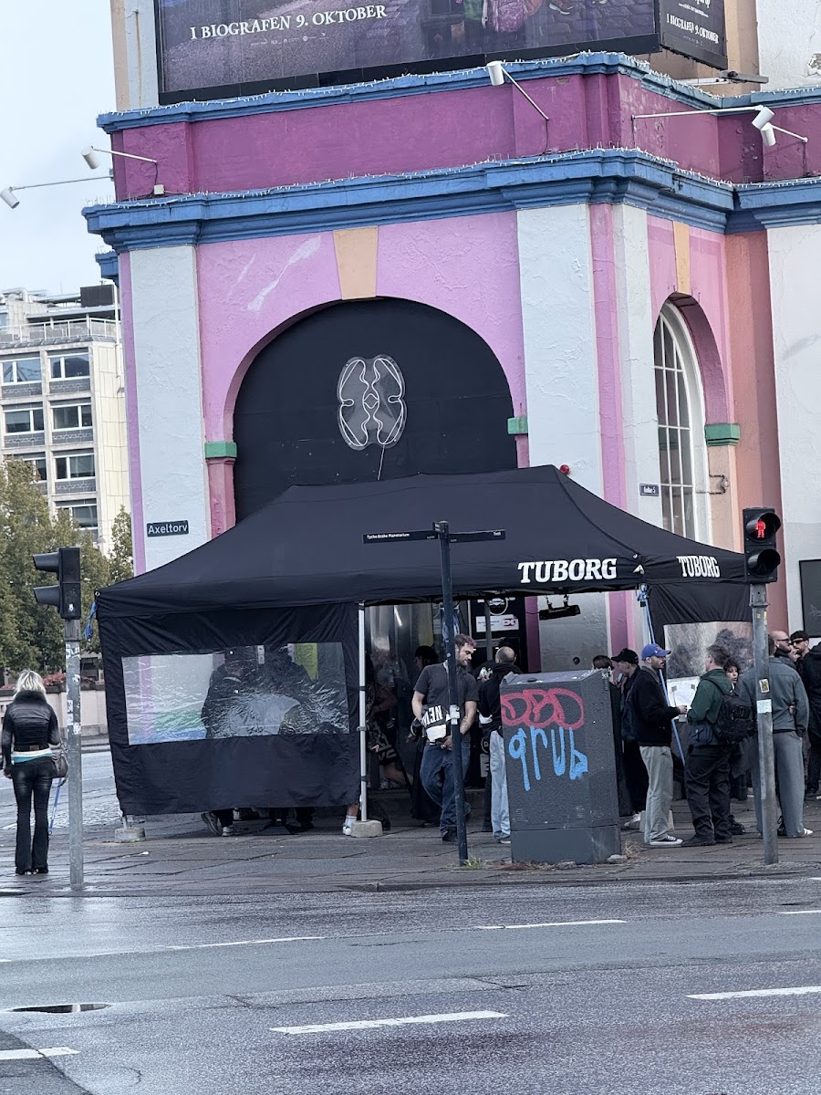 Den Vandrette, Copenhagen