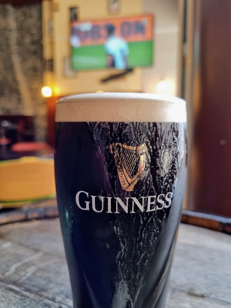 The Charles Irish Pub