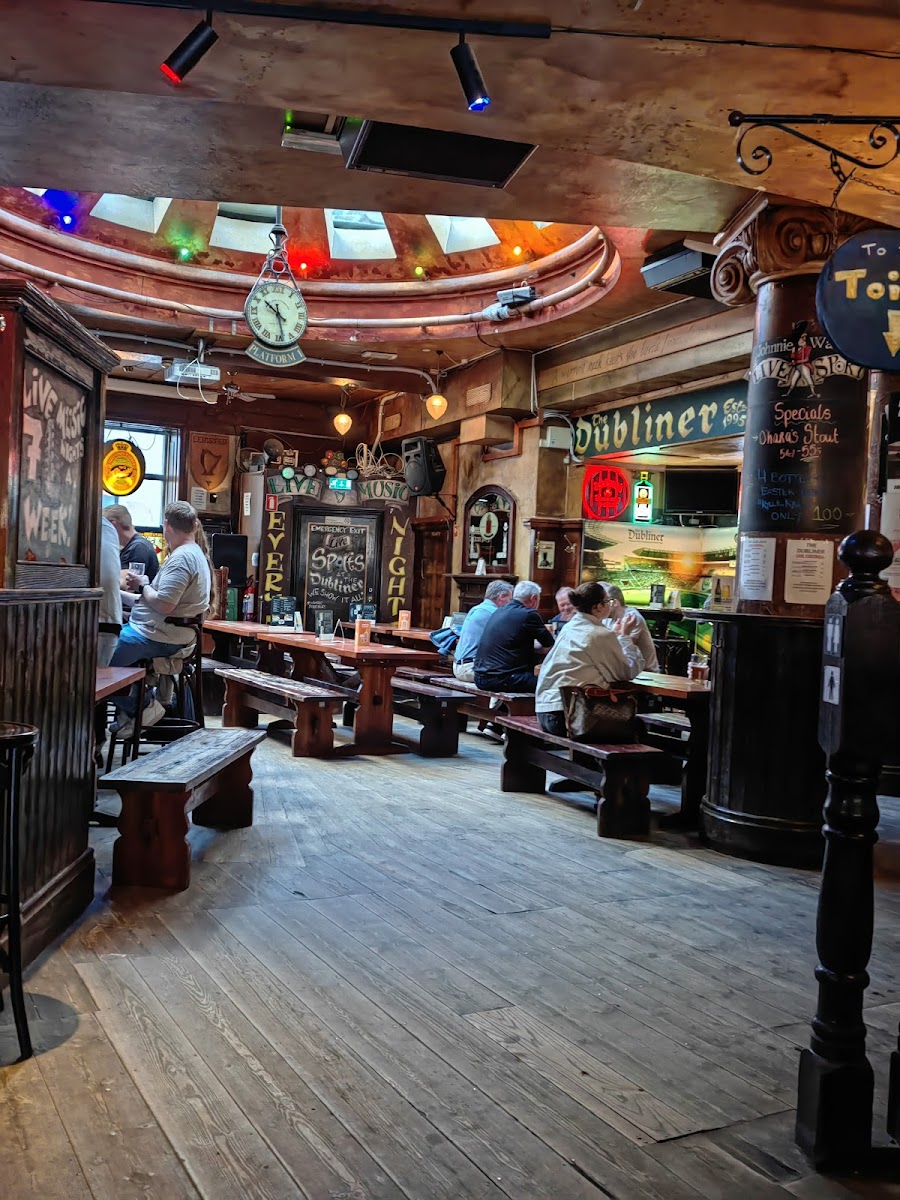Southern Cross Pub