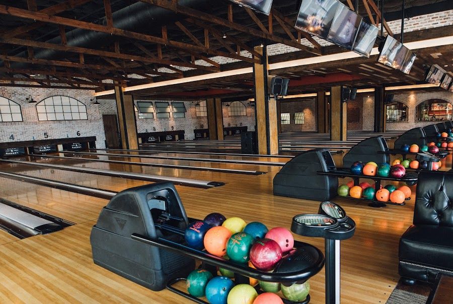 Bowl &amp; Barrel, Dallas