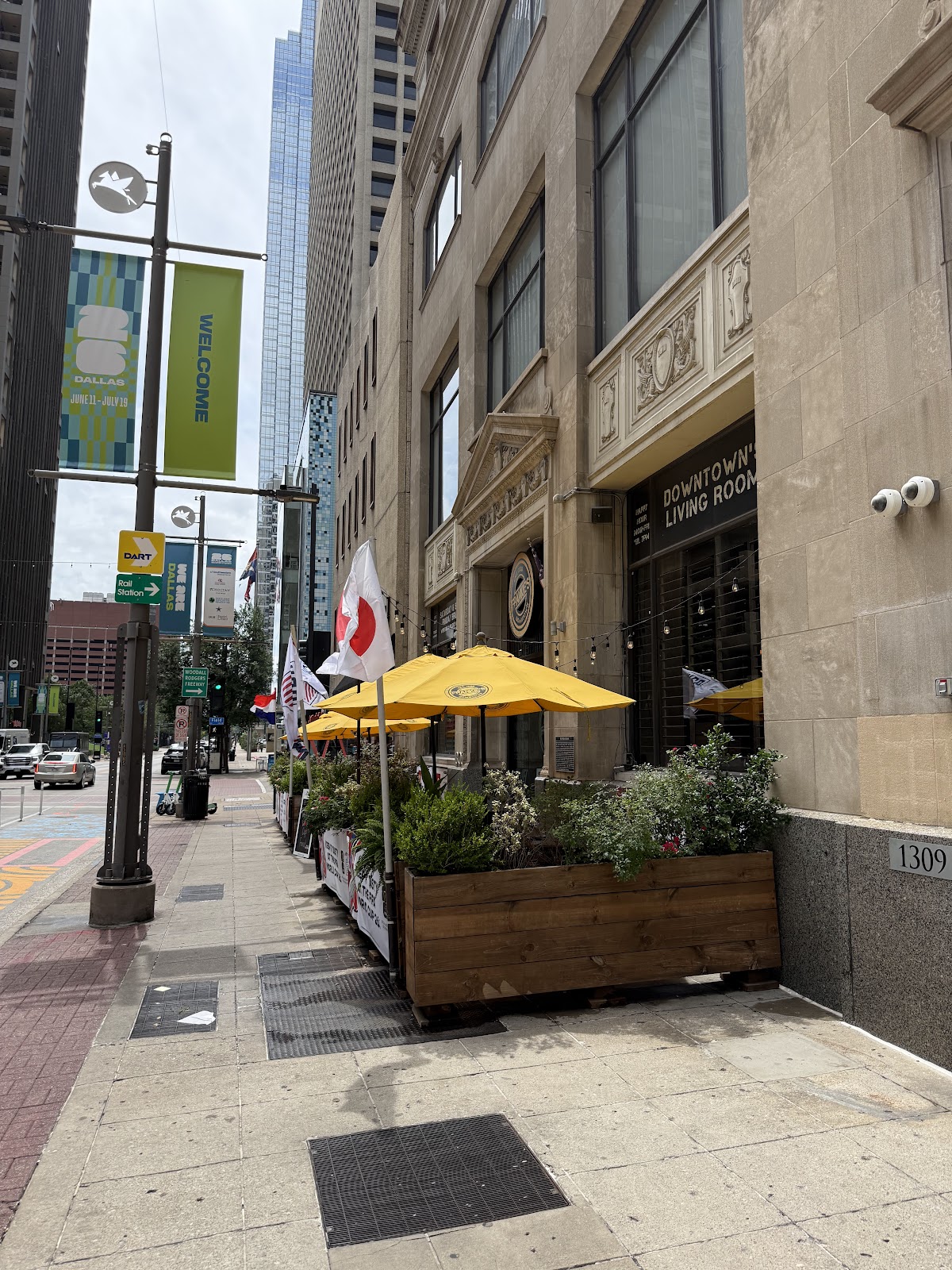 Frankie's Downtown, Dallas