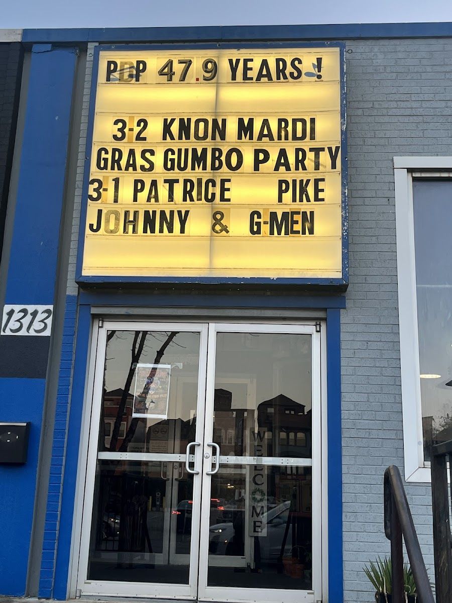 Poor David's Pub, Dallas