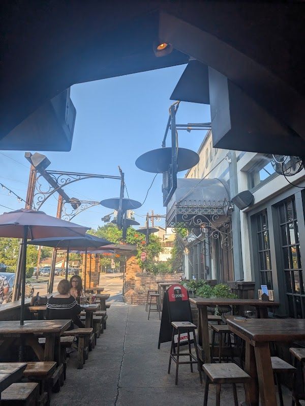 Trinity Hall Irish Pub