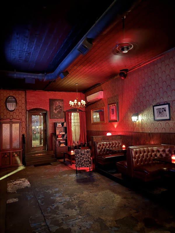 Twilite Lounge in Dallas