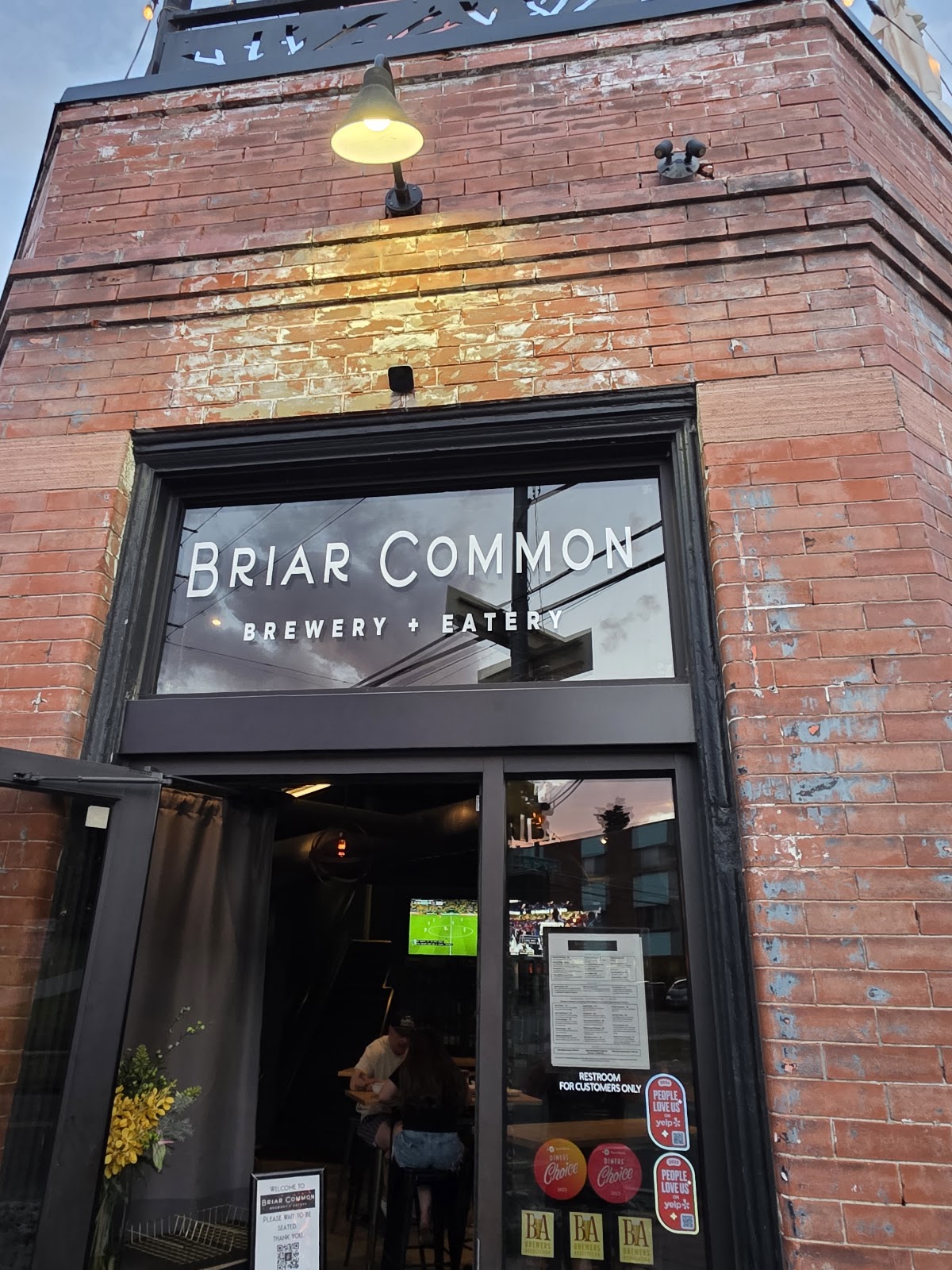 Briar Common Brewery + Eatery, Denver