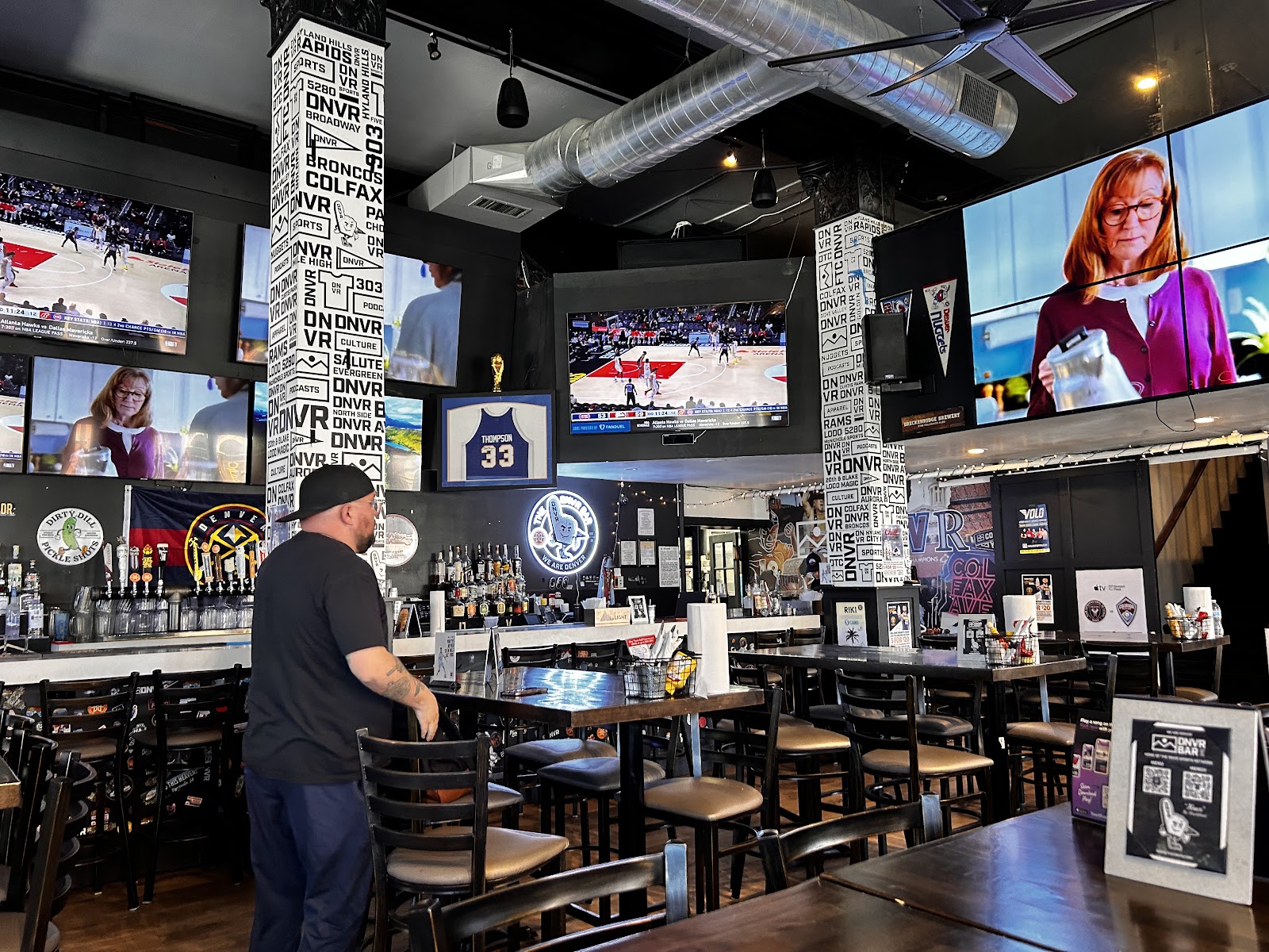 DNVR Bar, Denver