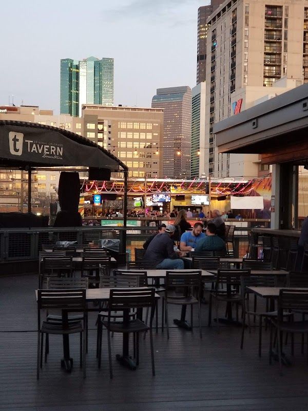 Buffalo Wild Wings Downtown