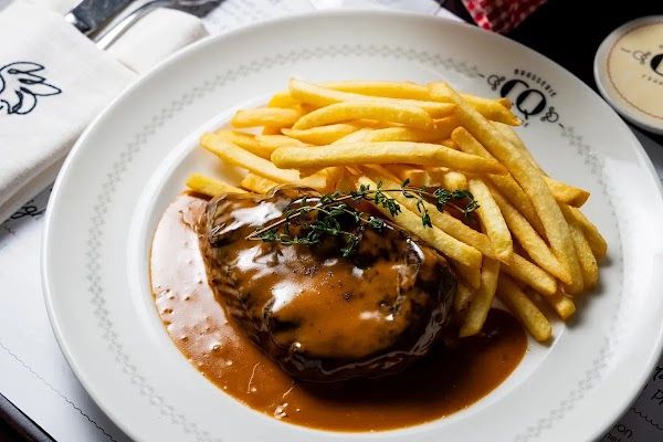 Couqley French Bistro Bar