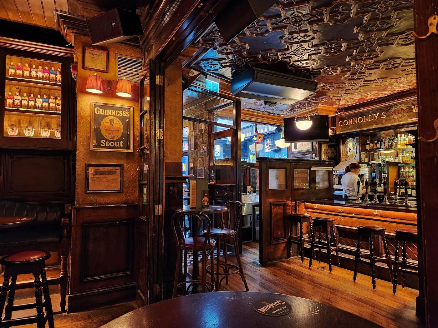 Doheny and Nesbitt in Dublin